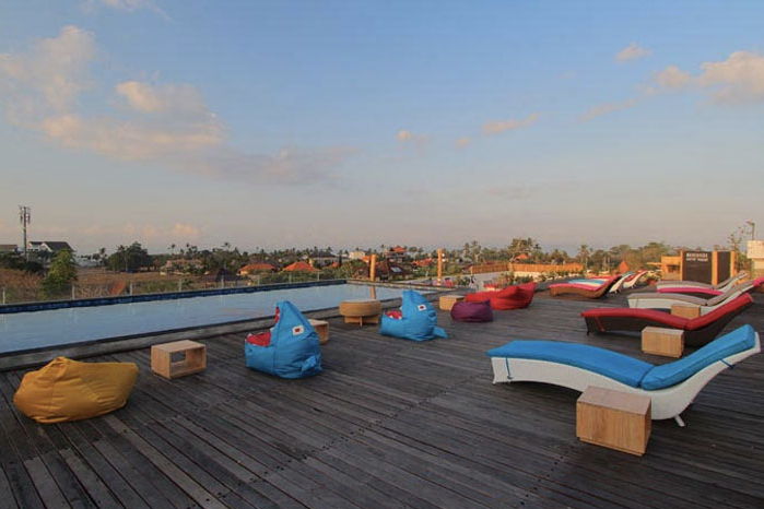 destinasi wajib di canggu - hotel