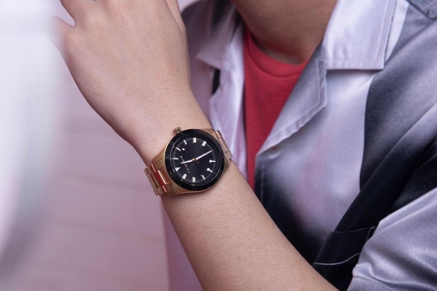 hadiah imlek jam tangan cowok michael kors